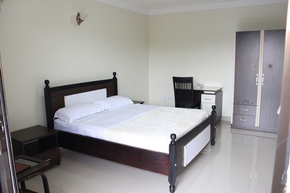 Marie'S Royale Hotel Kampala Bagian luar foto
