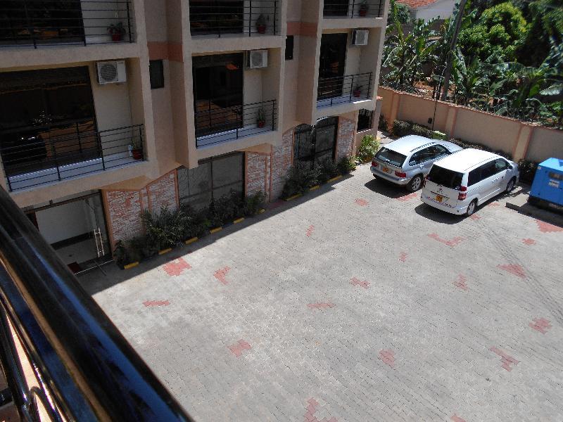 Marie'S Royale Hotel Kampala Bagian luar foto